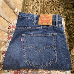 Levi's Big & Tall 541 Relaxed Classic Blue Jeans.  42x 32.